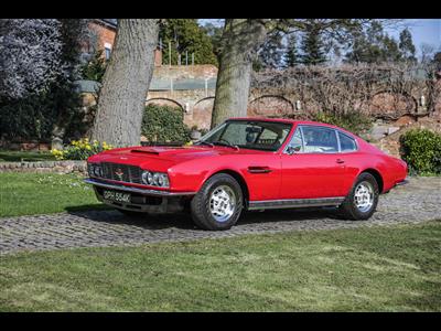 Aston Martin+DBS V8